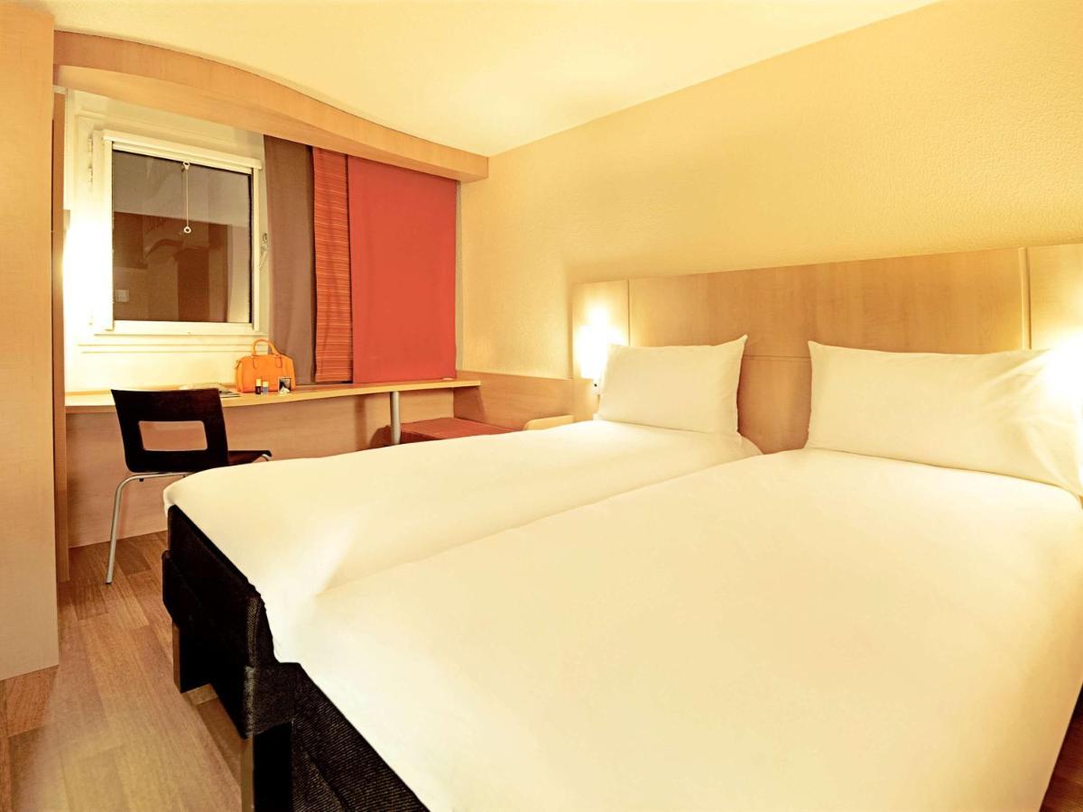 Hotel Ibis Toulouse Aeroport Blagnac Esterno foto
