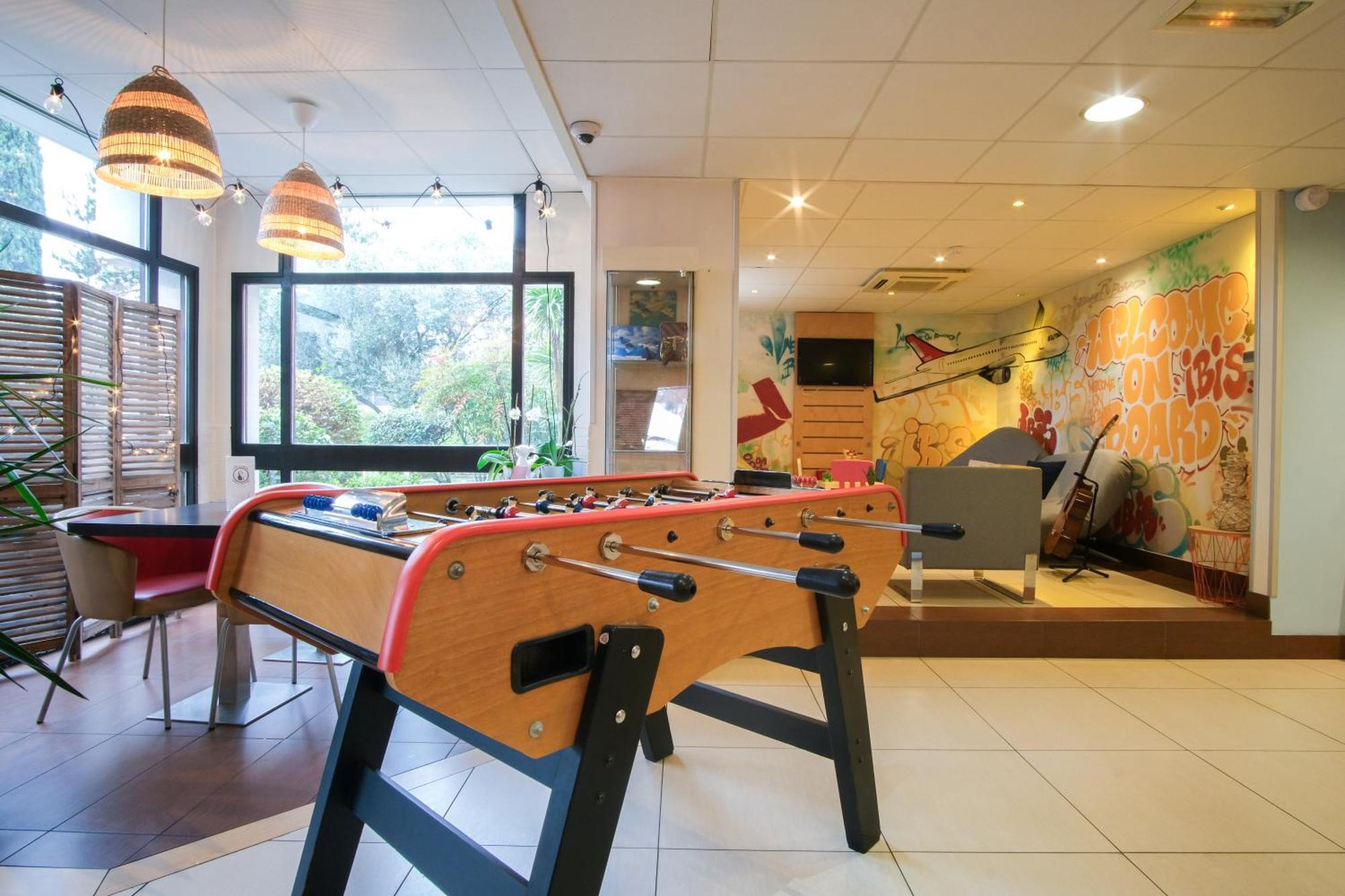 Hotel Ibis Toulouse Aeroport Blagnac Esterno foto