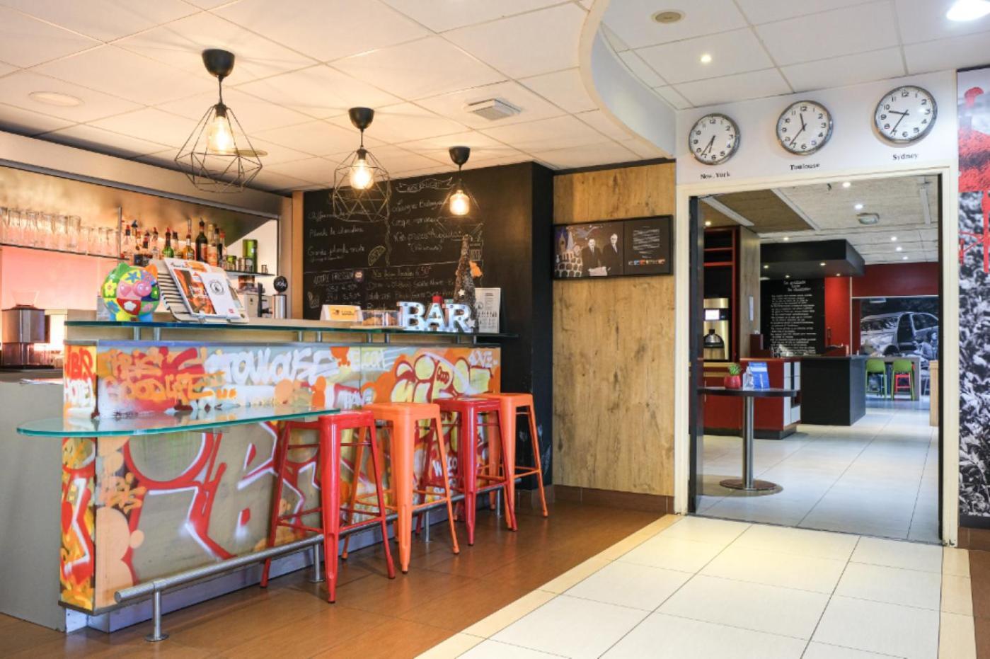Hotel Ibis Toulouse Aeroport Blagnac Esterno foto