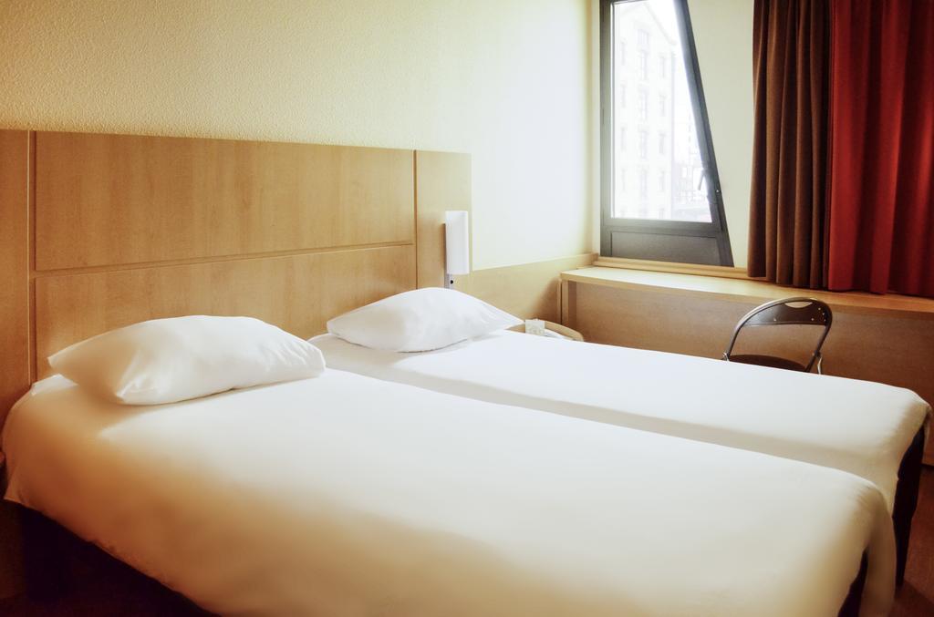 Hotel Ibis Toulouse Aeroport Blagnac Esterno foto